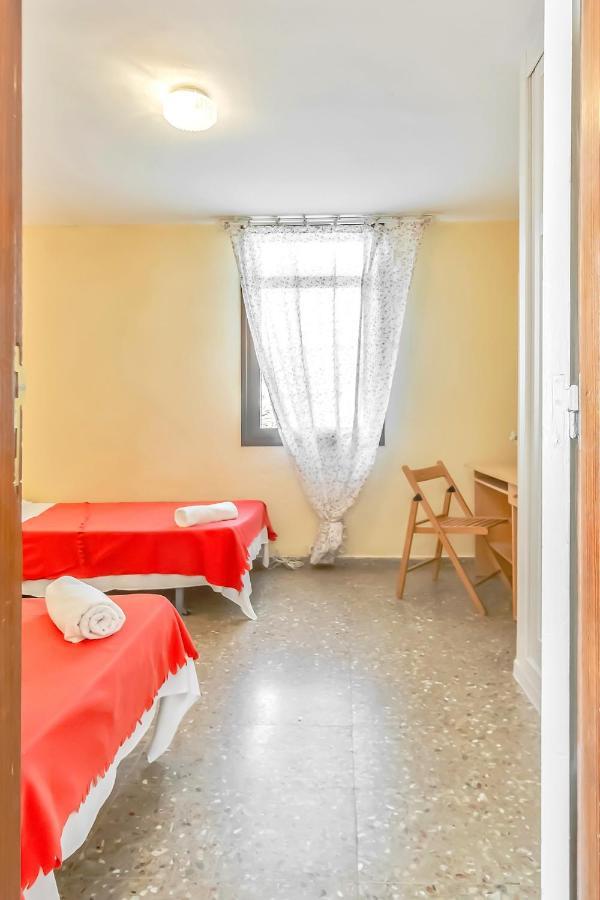 Apartment Near Playa De Las Americas With Wifi And Pool, Tenerife Sur 外观 照片